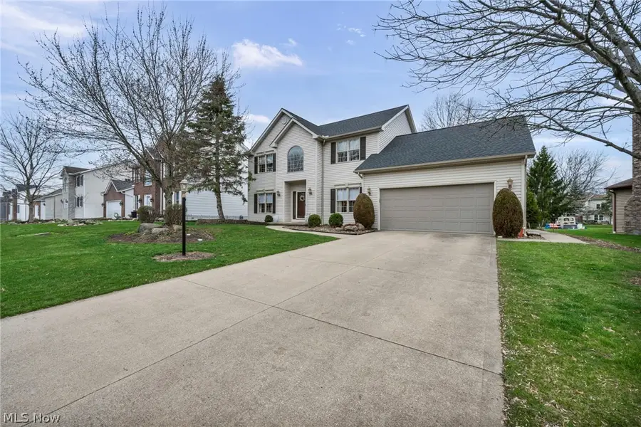17200 Greenwood Drive, Strongsville, OH 44149 - #2