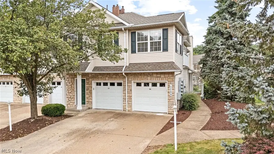 5200 Heather Field Circle #C2, Parma, OH 44134 - #3