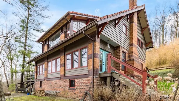 6405 N River Road, Zanesville, OH 43701