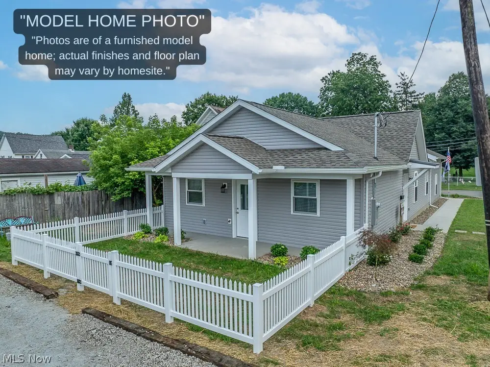 347 Ray Ne Avenue, New Philadelphia, OH 44663 - #1