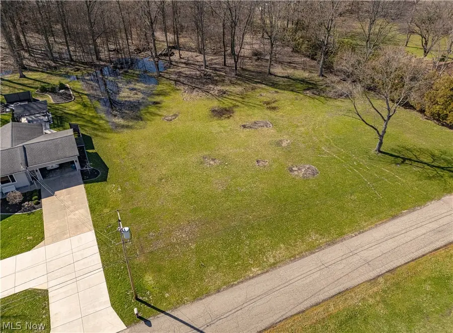 819 Swift Drive, Vienna, OH 44473 - #2