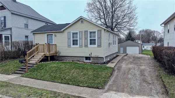 254 1st Se Street, Brewster, OH 44613
