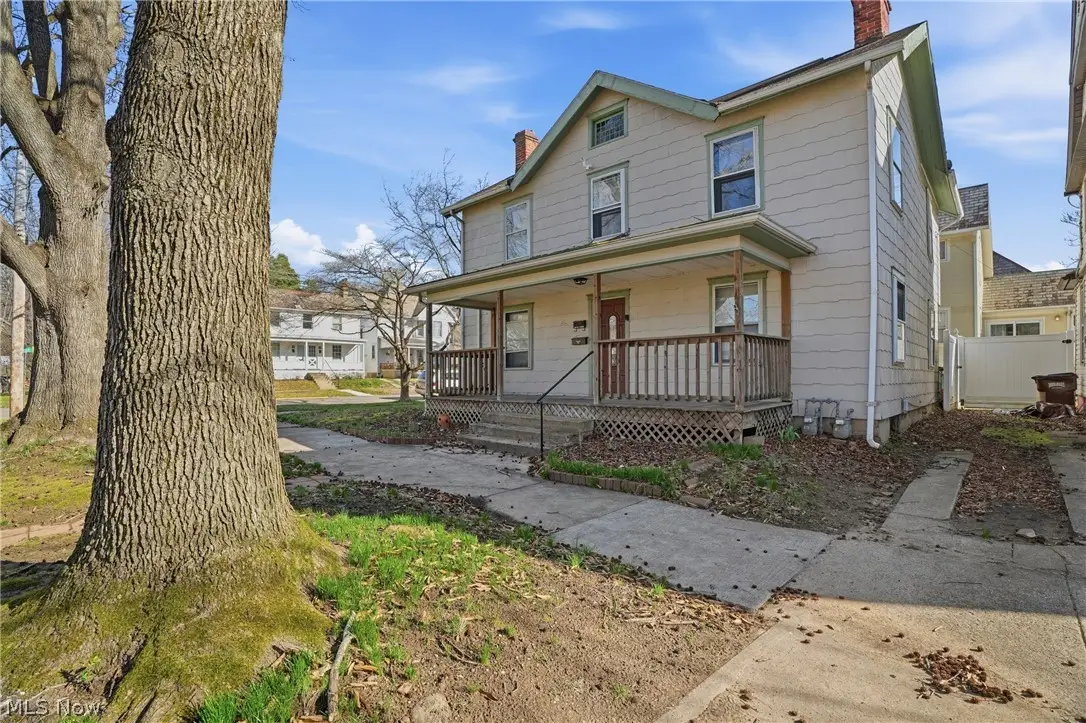 638 6th Street, Marietta, OH 45750 - #1