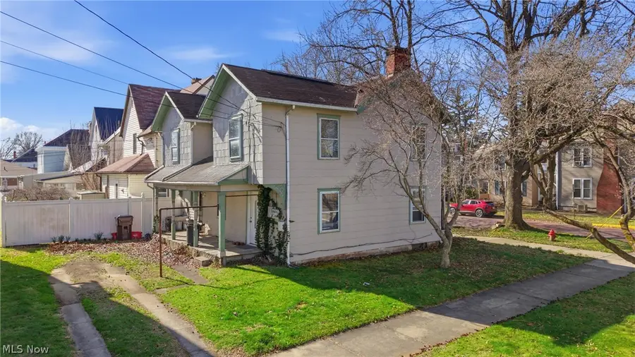 638 6th Street, Marietta, OH 45750 - #2