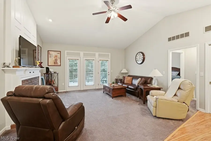 391 Stone Bridge Drive #34, Sagamore Hills, OH 44067 - #3