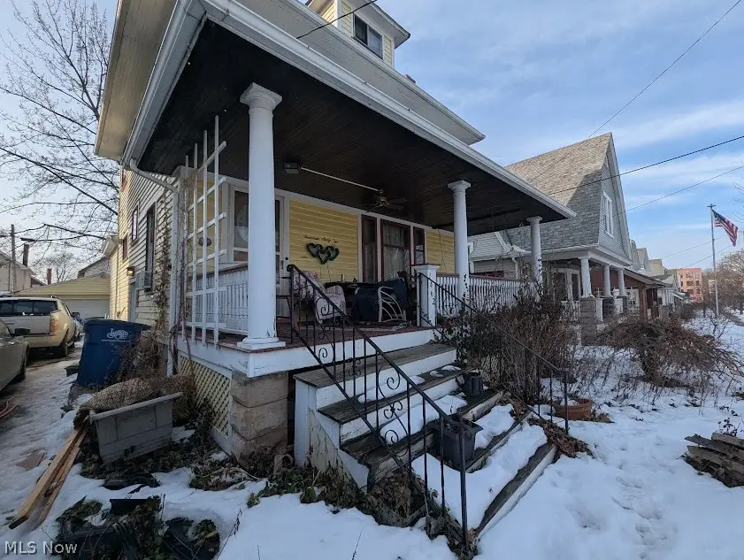 1462 Rosewood Avenue, Lakewood, OH 44107 - #2