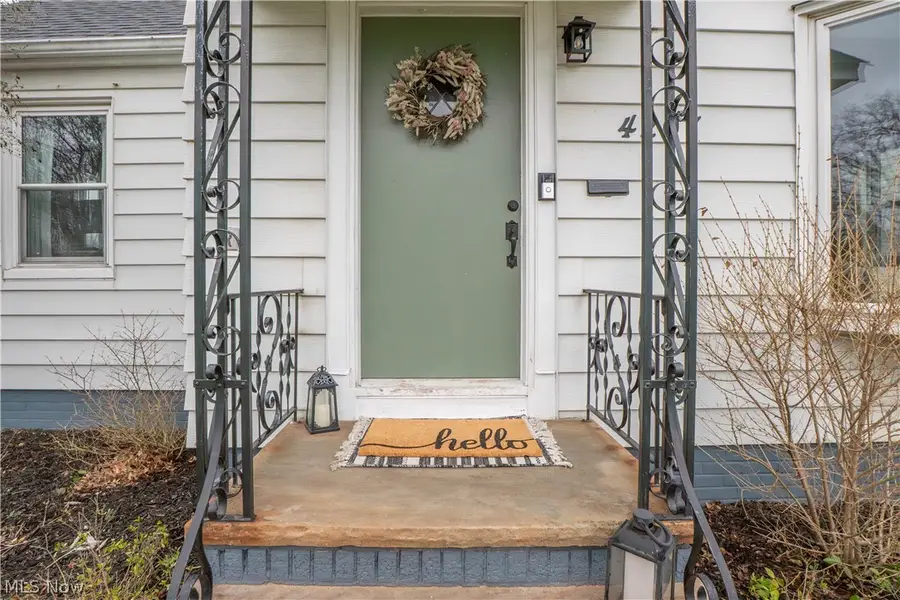 4207 W 226th Street, Fairview Park, OH 44126 - #2