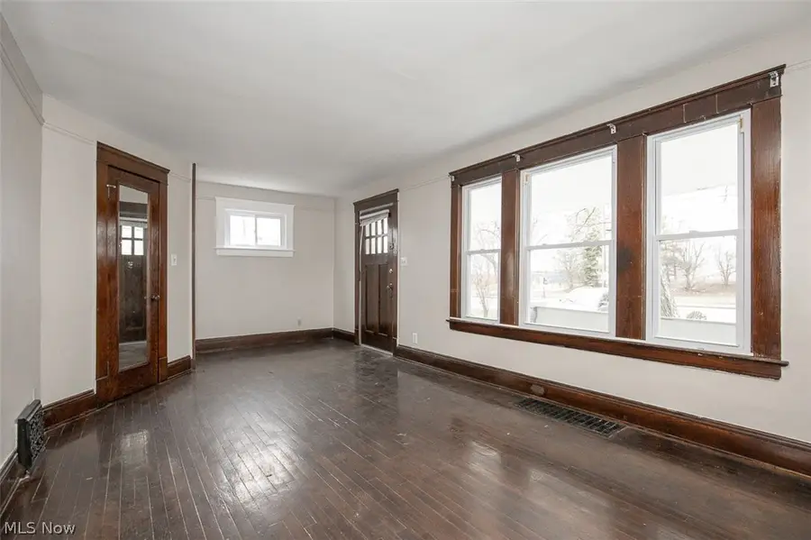 17421 Broadway Avenue, Maple Heights, OH 44137 - #3