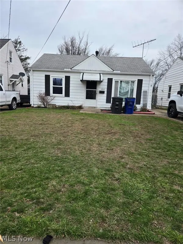 12812 Longmead Avenue, Cleveland, OH 44135