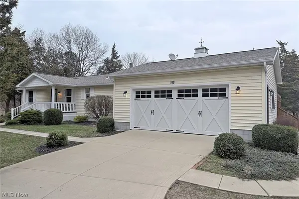 110 Pickerel, Kelleys Island, OH 43438