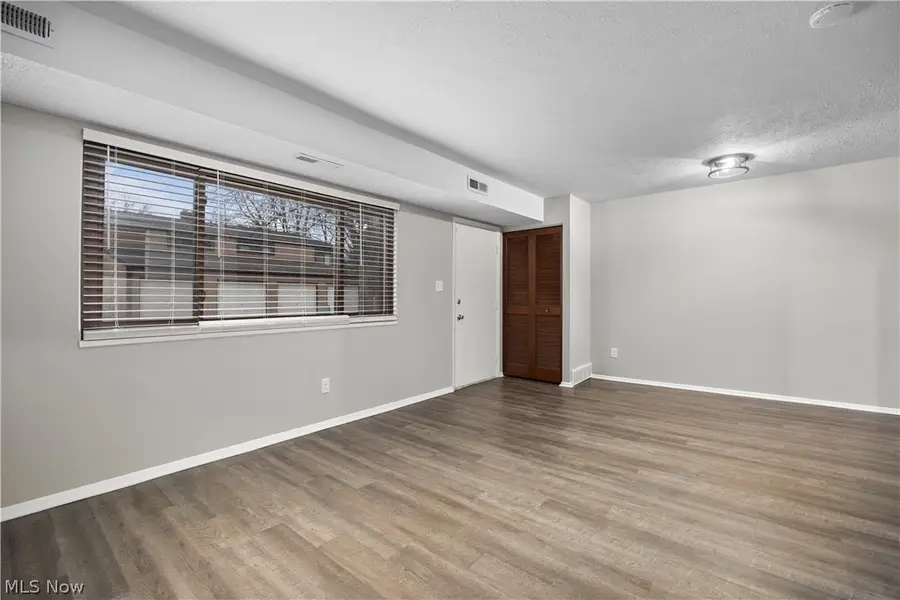 26705 Lake Of The Falls Boulevard, Olmsted Falls, OH 44138 - #3