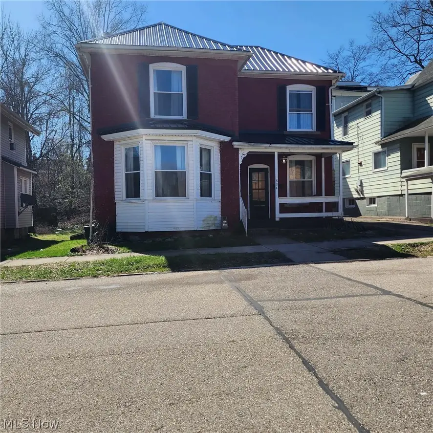 804 Gomber Avenue, Cambridge, OH 43725 - #2