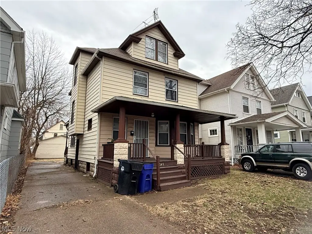 2045 W 89th Street, Cleveland, OH 44102 - #1