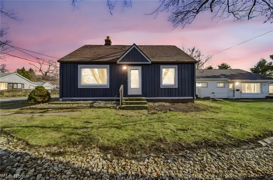 33378 Lake Shore Boulevard, Eastlake, OH 44095 - #2