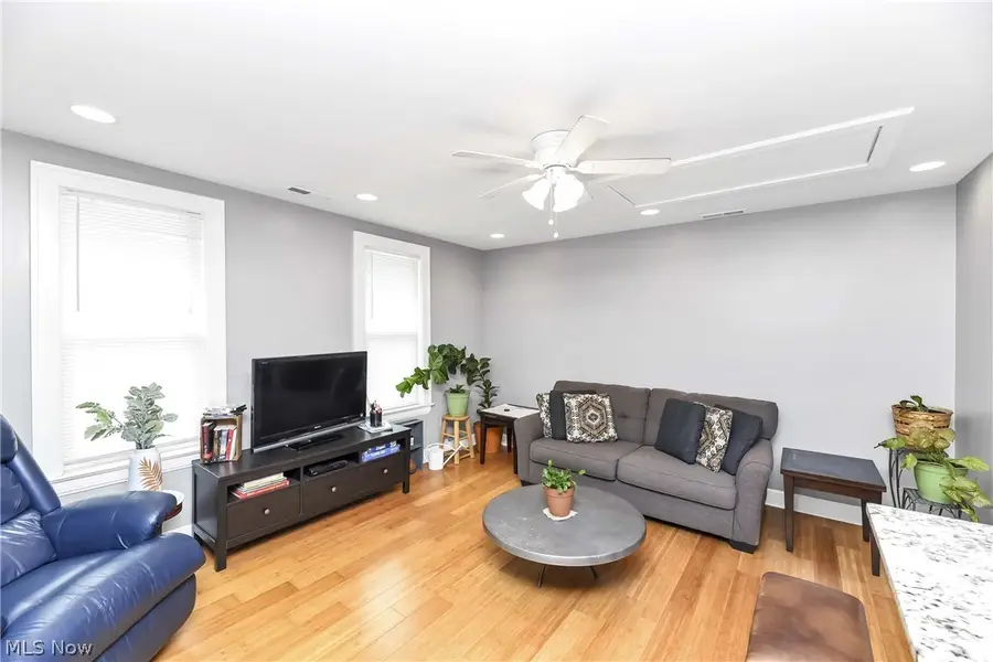 3617 Siam, Cleveland, OH 44113 - #3