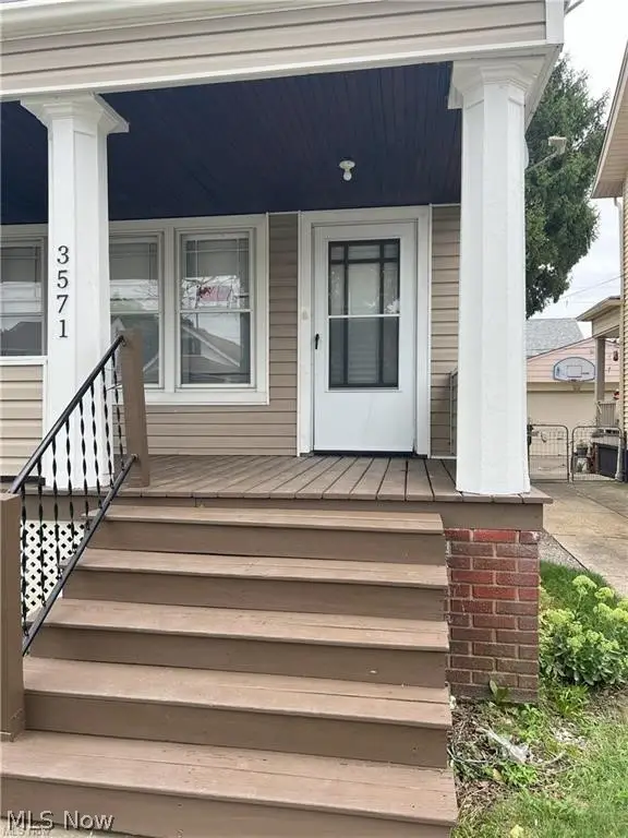 3571 W 123rd Street, Cleveland, OH 44111 - #2
