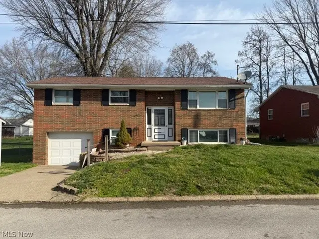 2111 Indiana Street, Parkersburg, WV 26101 - #1