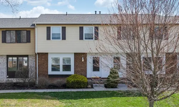 4625 Cox Drive #B, Stow, OH 44224