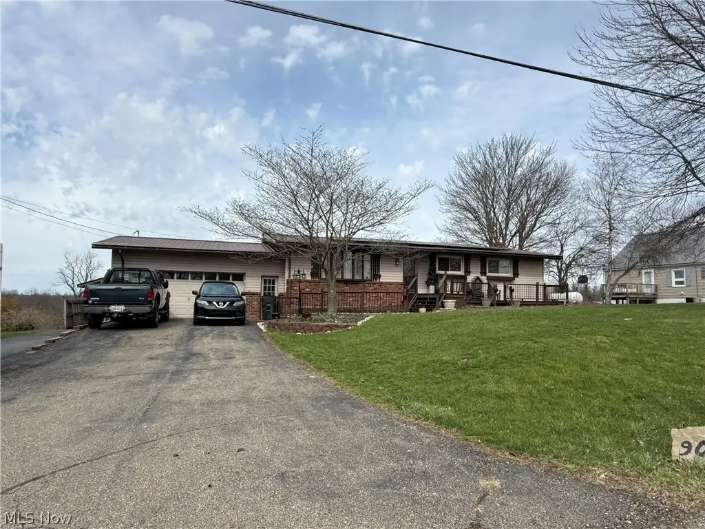 902 Township Road 378, Steubenville, OH 43952 - #1