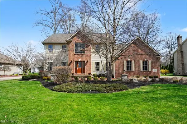 3216 Linden Place, Canfield, OH 44406