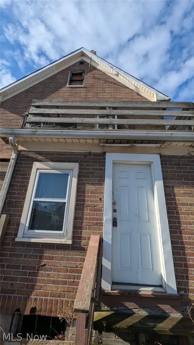 417 Margaret Street, Akron, OH 44306 - #2