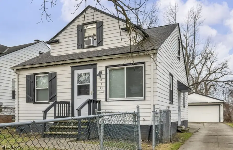 4310 E 162nd Street, Cleveland, OH 44128 - #2