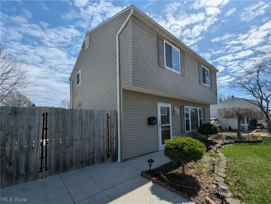 1045 E 347th Street, Eastlake, OH 44095 - #3
