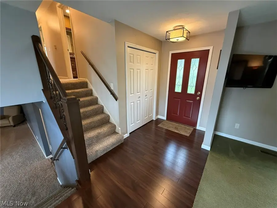 3135 Circleview Nw Drive, Dover, OH 44622 - #2