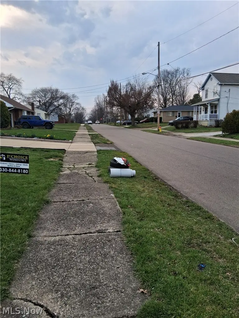 944 Donald Avenue, Akron, OH 44306 - #2