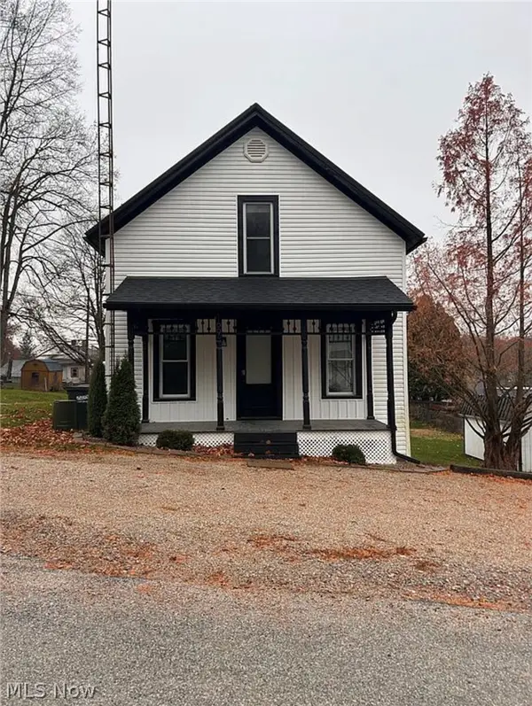 169 Monroe Street, Fredericksburg, OH 44627