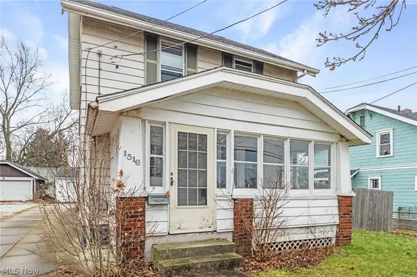 1516 Newton Street, Akron, OH 44305
