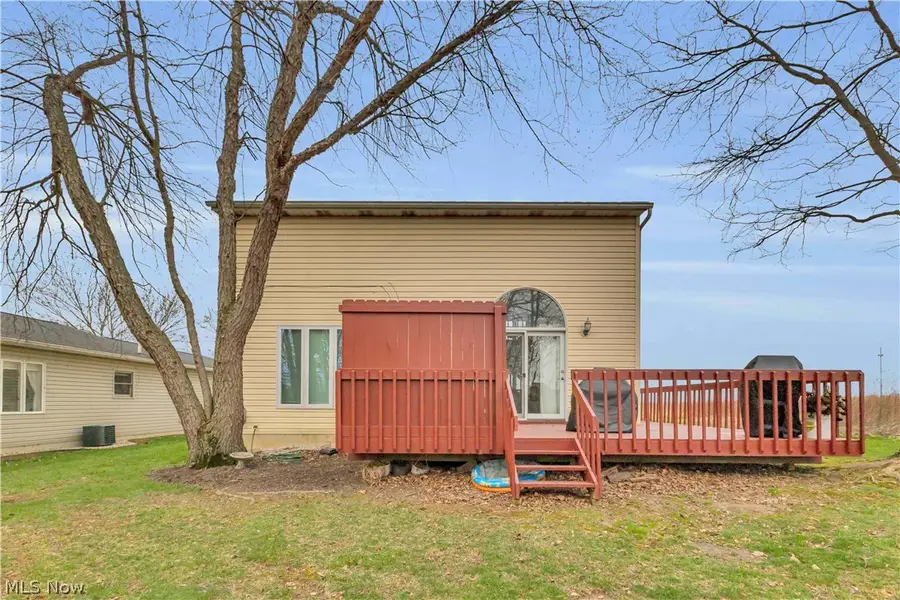 144 Royal Crest Drive #M, Seville, OH 44273 - #3