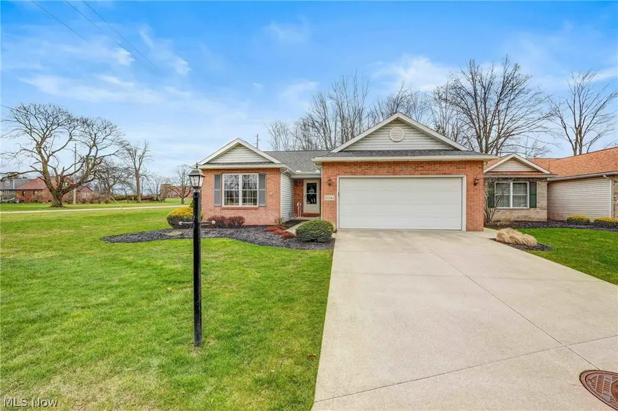 6041 Creekside Drive, Parma Heights, OH 44130 - #3