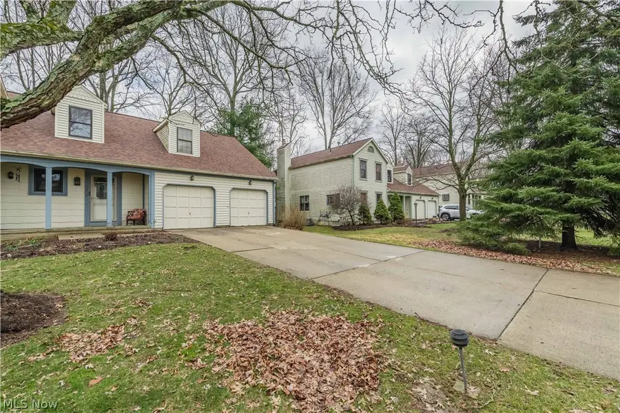 8000 Norriton Nw Circle, North Canton, OH 44720 - #3