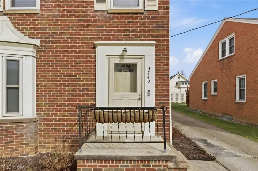 3749 W 178th Street, Cleveland, OH 44111 - #2