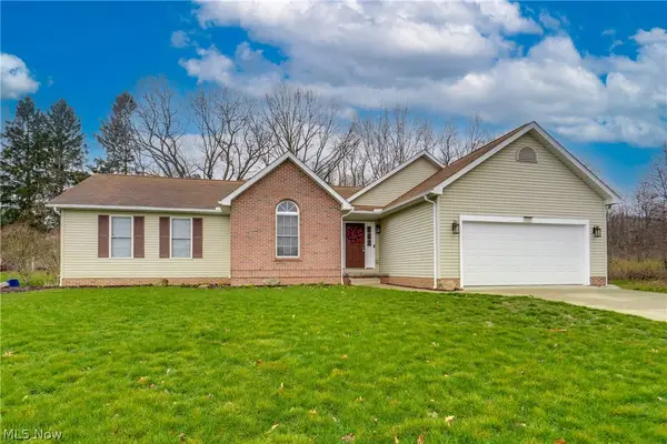 1481 Brookridge Avenue, Louisville, OH 44641