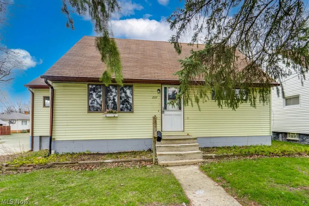 297 Paul Street, Bedford, OH 44146 - #1