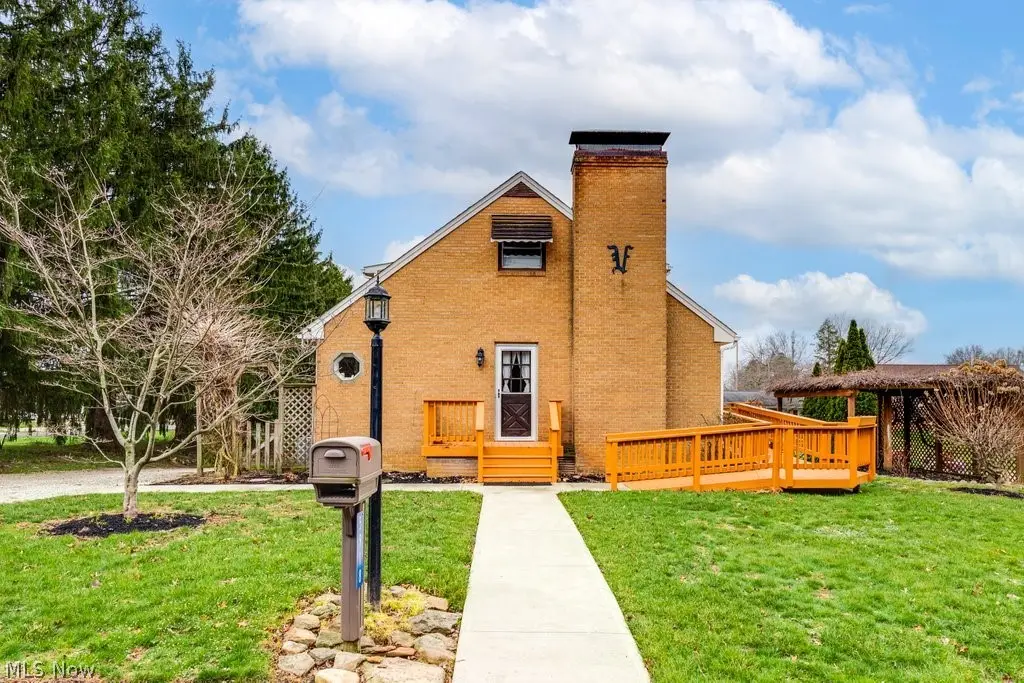 5918 Mapledell Street, Canton, OH 44718 - #1