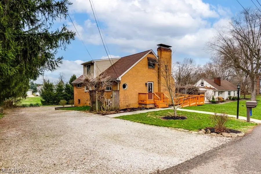 5918 Mapledell Street, Canton, OH 44718 - #2