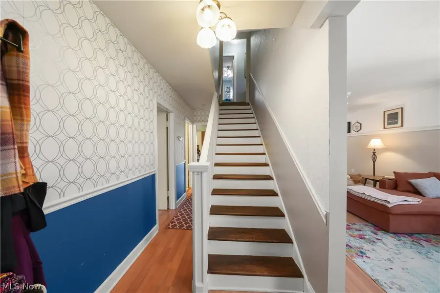 2452 Clara Street, Cuyahoga Falls, OH 44221 - #2