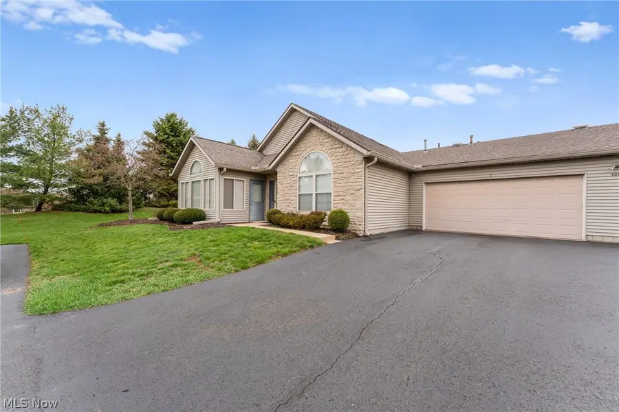 4212 Tannybrooke Nw Lane #1C, Canton, OH 44718 - #2