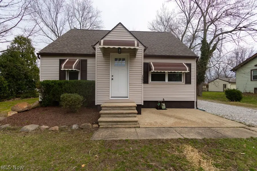 1295 E 357th Street, Eastlake, OH 44095 - #2