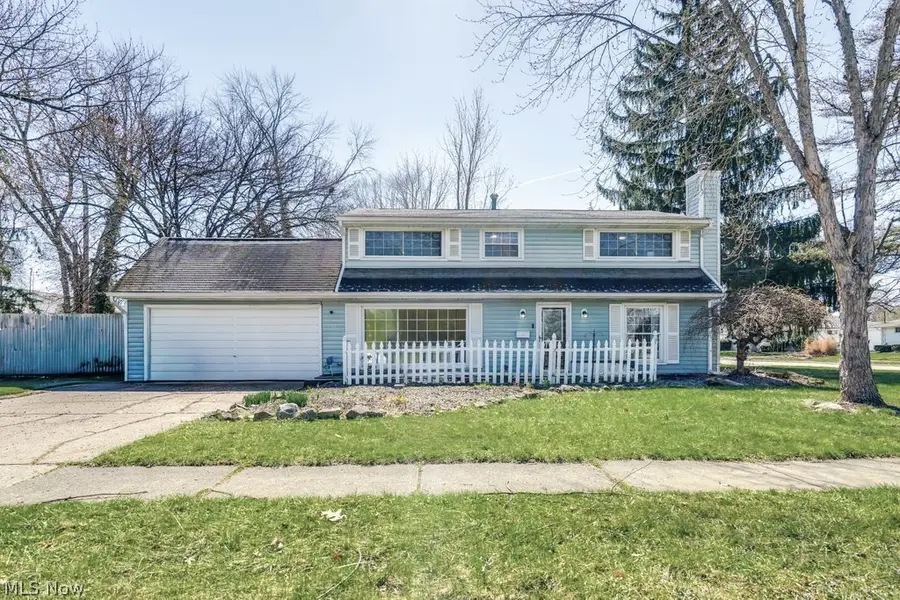 22 Van Doren Drive, Cuyahoga Falls, OH 44221 - #2