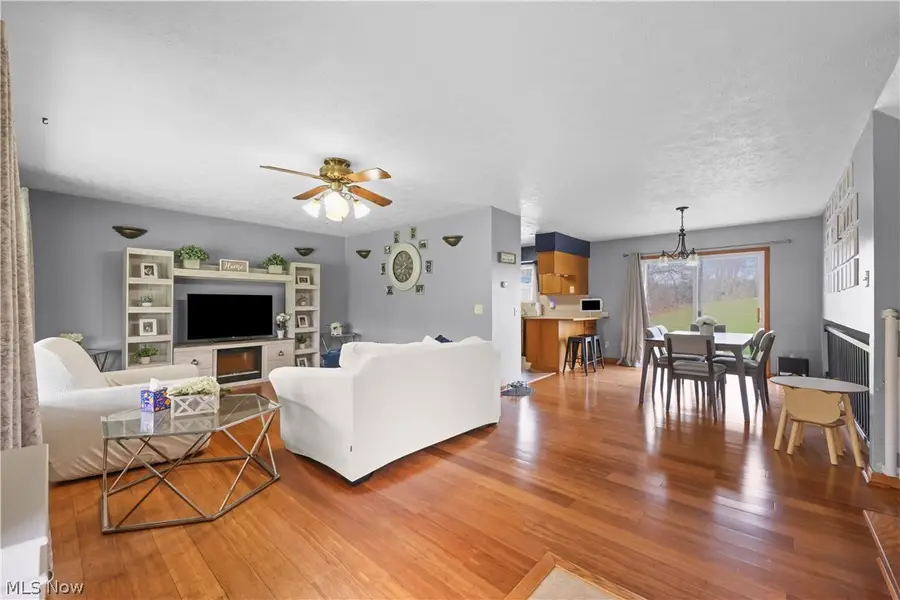 7010 Stonecreek Ne Avenue, Canton, OH 44721 - #3