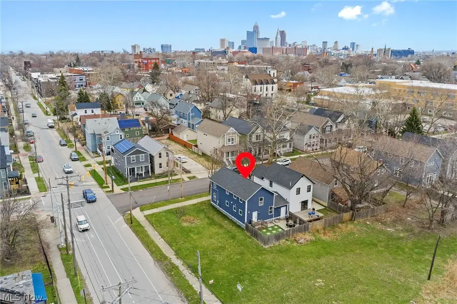 4311 Bailey Avenue, Cleveland, OH 44113 - #2