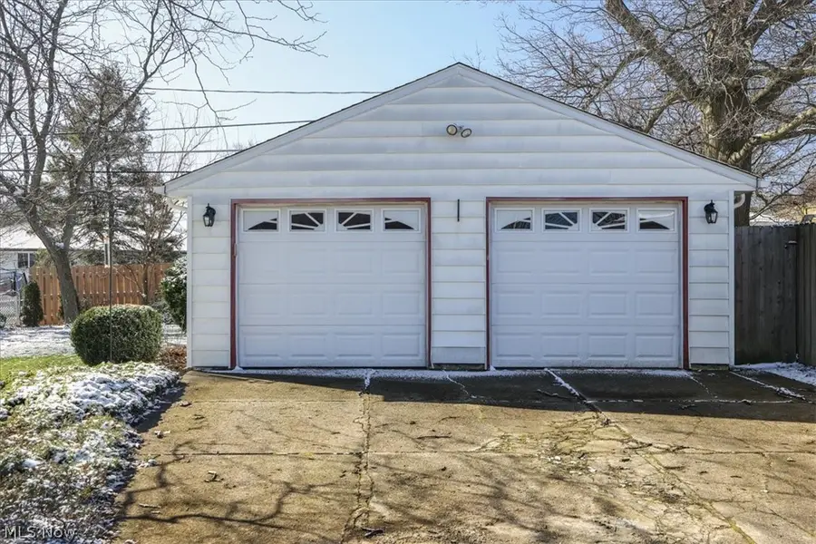 2915 Friar Drive, Parma, OH 44134 - #3