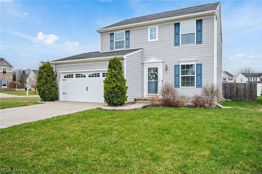 6401 Fawn Lane, North Ridgeville, OH 44039 - #2