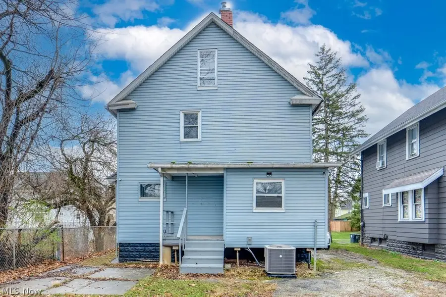 13 Alfaretta Avenue, Akron, OH 44310 - #3