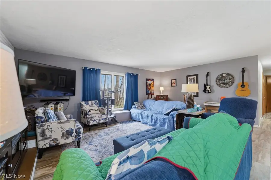 6424 Walrath Circle, Ashtabula, OH 44004 - #3