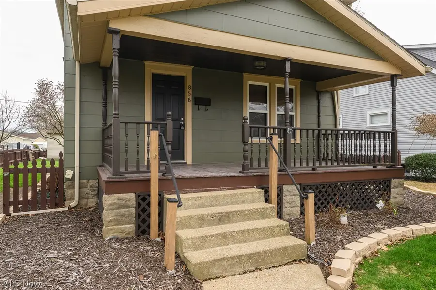 856 Baker Nw Avenue, New Philadelphia, OH 44663 - #3